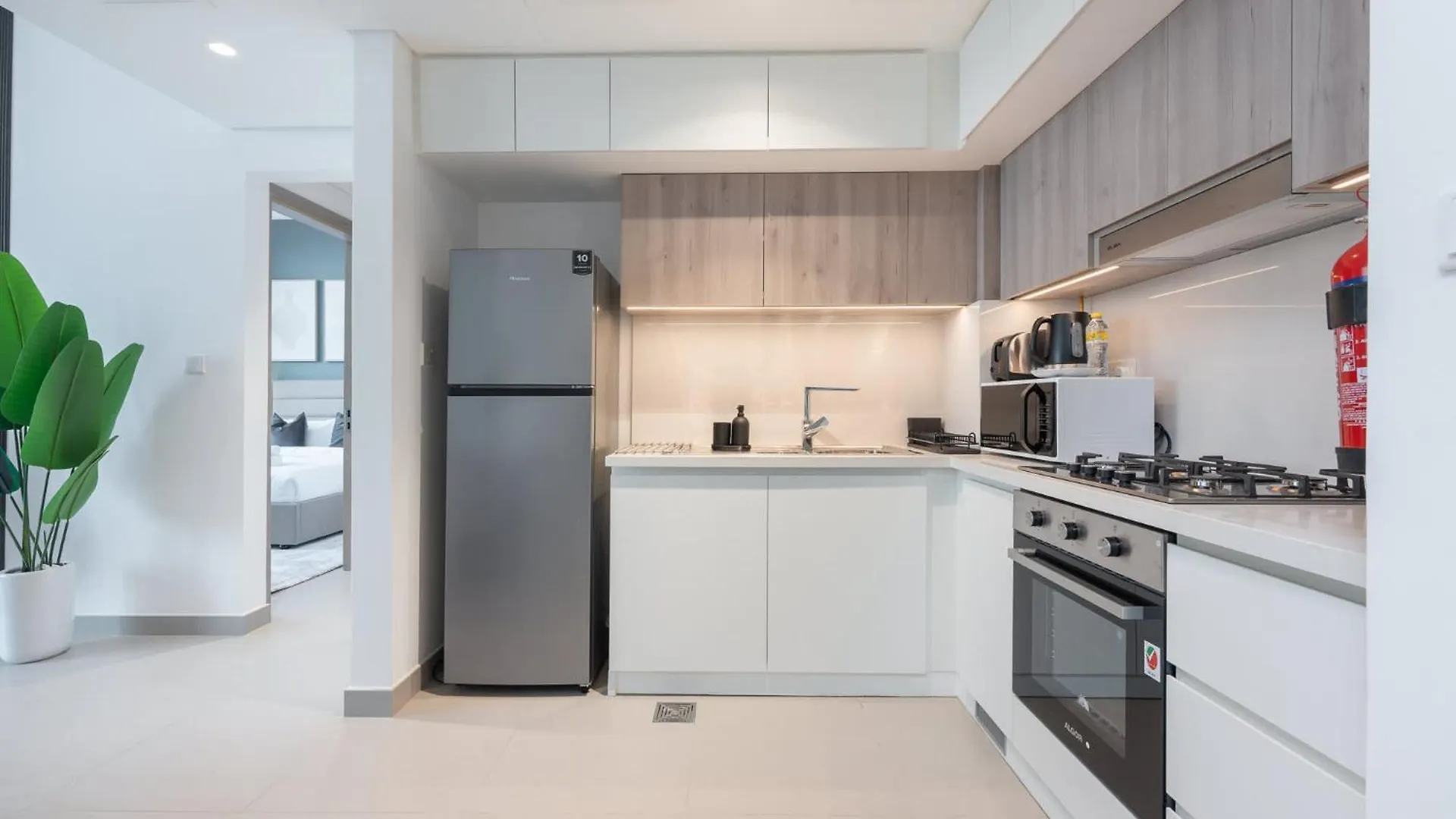 Modern Aesthetic 1-Bedroom Apartment In Dubai Hills